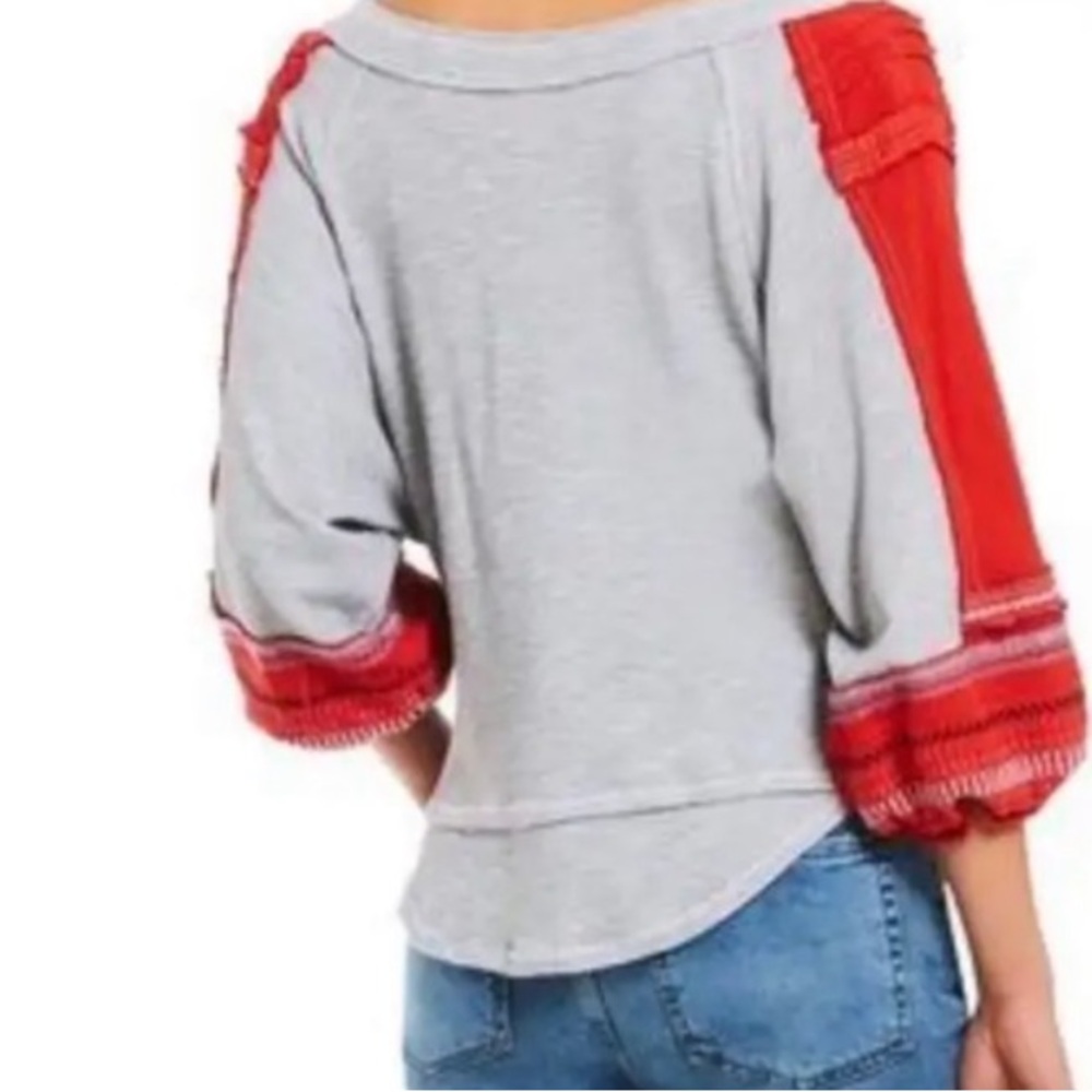 Gray and Red V-Neck Sweater - Picture 4 of 7